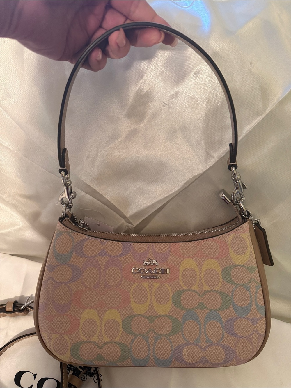 🌈Coach NWT Rainbow Pastel Print Teri Shoulder Bag/Tan Trim/Silver Hardware - Picture 10 of 11